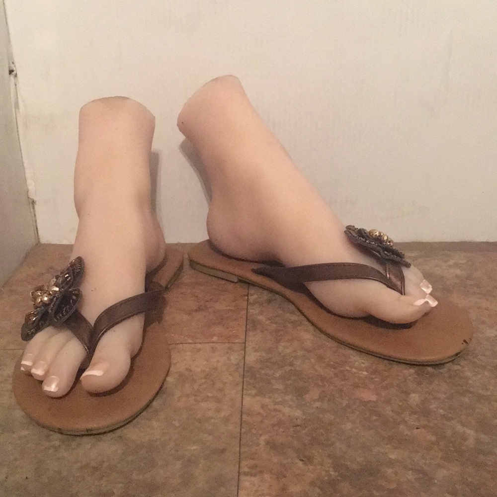 Studio S sandals sz 8